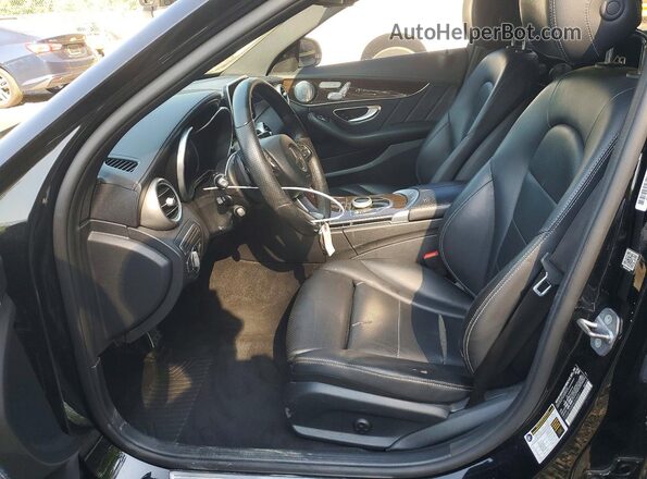 55SWF4KB4HU204021 2017 MERCEDES-BENZ C Black Widok wnętrza z przodu