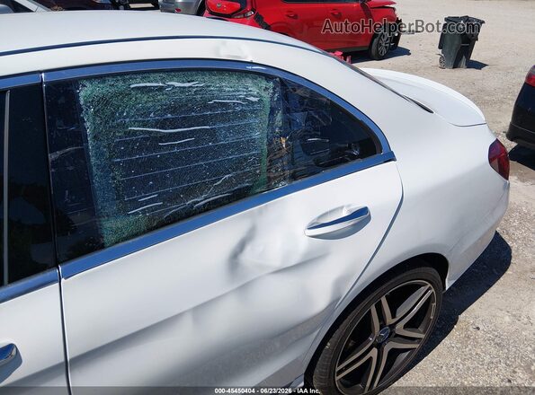 55SWF4KB5GU111815 2016 MERCEDES-BENZ C-CLASS White Front view