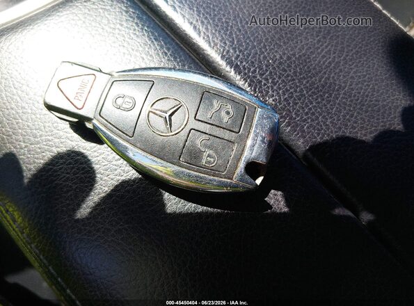 55SWF4KB5GU111815 2016 MERCEDES-BENZ C-CLASS White Dashboard view