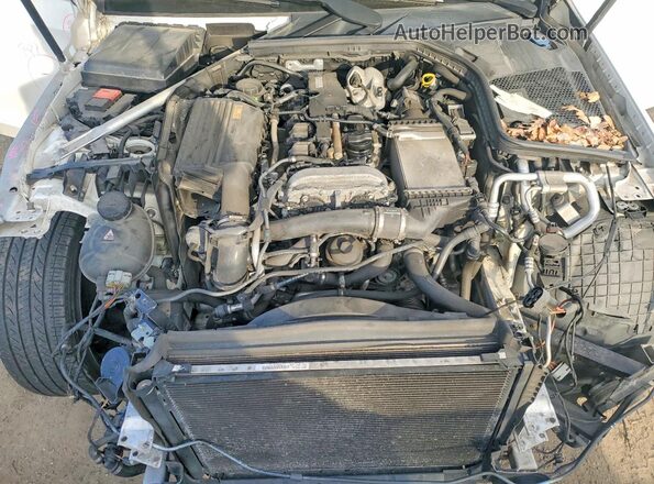 55SWF4KB5HU189433 2017 MERCEDES-BENZ C White უკანა სალონის ხედი
