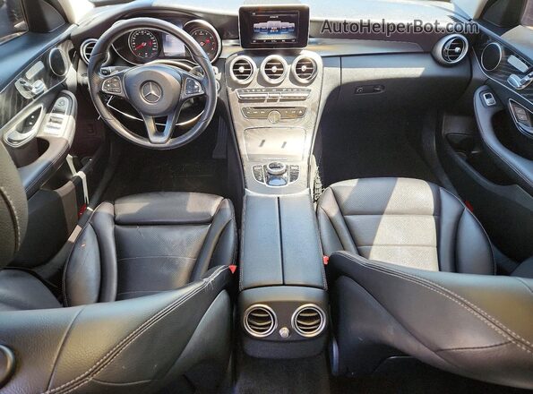55SWF4KB6HU184726 2017 MERCEDES-BENZ C Black Vista del salpicadero