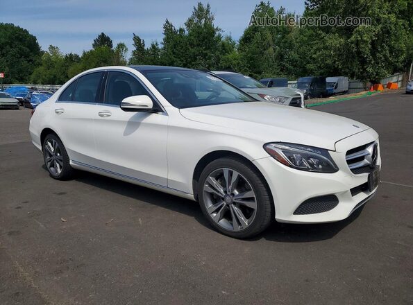 55SWF4KB6HU189392 2017 MERCEDES-BENZ C-CLASS Белый Передняя правая четверть