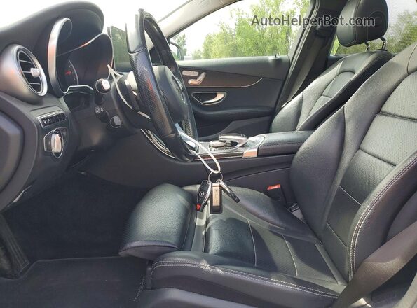 55SWF4KB6HU189392 2017 MERCEDES-BENZ C-CLASS Белый Вид салона спереди