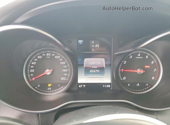 55SWF4KB6JU241934 2018 MERCEDES-BENZ C Black Widok zestawu wskaźników