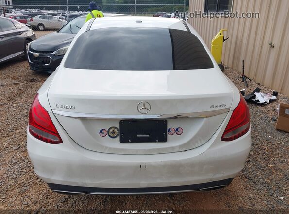 55SWF4KB7GU130933 2016 MERCEDES-BENZ C-CLASS White 