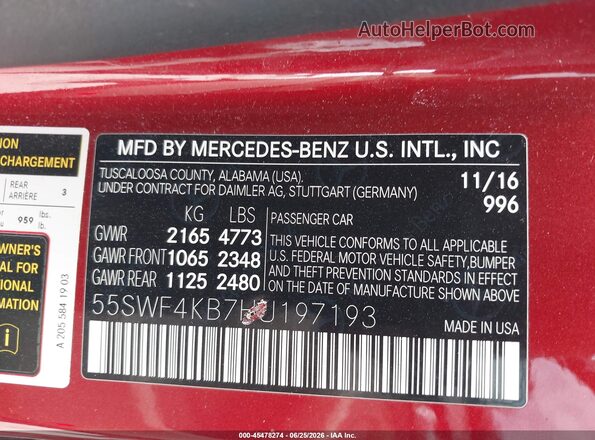 55SWF4KB7HU197193 2017 MERCEDES-BENZ C-CLASS Red Vista del compartimento del motor