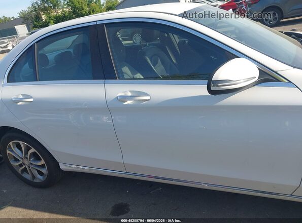 55SWF4KB8GU134635 2016 MERCEDES-BENZ C-CLASS White Вид задньої частини салону