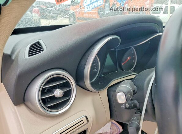 55SWF4KB8HU223915 2017 MERCEDES-BENZ C Blue Սարքավորումների վահանակի տեսք