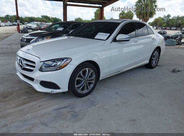 55SWF4KB8JU238324 2018 MERCEDES-BENZ C-CLASS White Vista tres cuartos delantera izquierda