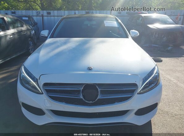 55SWF4KB8JU247220 2018 MERCEDES-BENZ C-CLASS Белый Вид щитка приборов