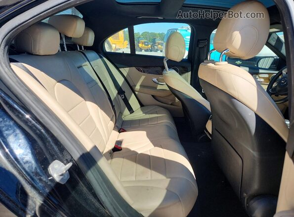 55SWF4KB8JU258069 2018 MERCEDES-BENZ C Черный Вид задних сидений
