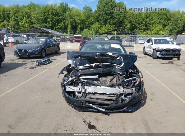 55SWF4KBXGU103676 2016 MERCEDES-BENZ C-CLASS Black Widok z przodu