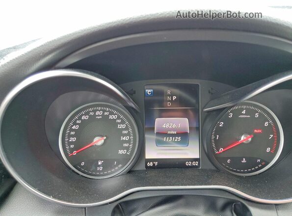 55SWF4KBXJU252824 2018 MERCEDES-BENZ C Черный Вид щитка приборов