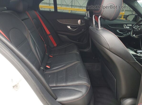 55SWF6EB7GU111001 2016 MERCEDES-BENZ C White Vista de los asientos traseros