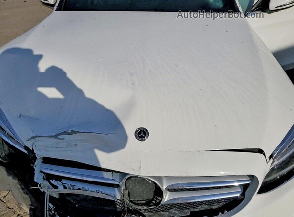 55SWF8DB1KU286138 2019 MERCEDES-BENZ C Белый Вид задней части салона