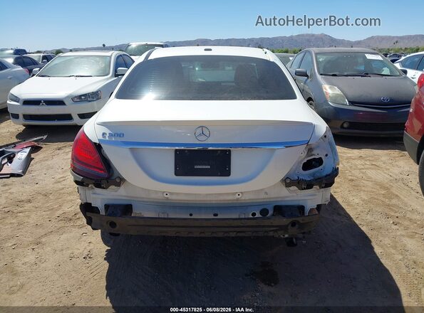 55SWF8DB1KU296975 2019 MERCEDES-BENZ C-CLASS White 