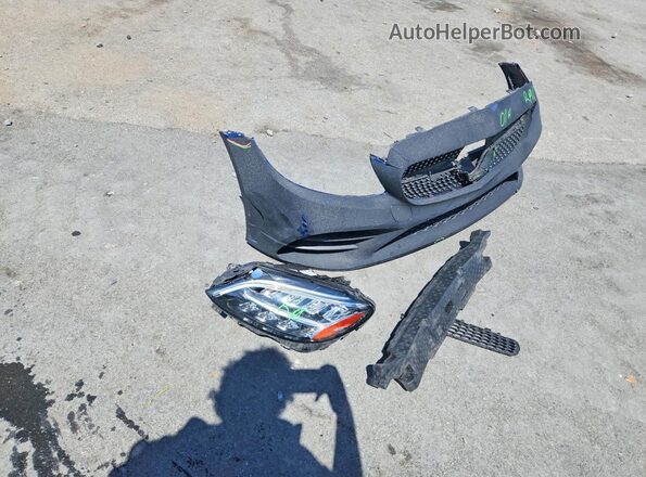 55SWF8DB2KU319521 2019 MERCEDES-BENZ C Black Engine compartment view