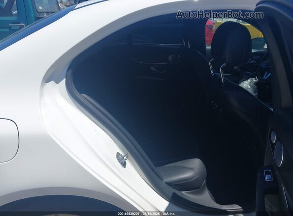 55SWF8DB3KU296010 2019 MERCEDES-BENZ C-CLASS White VIN კოდის სტიკერის ხედი