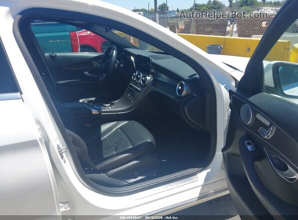 55SWF8DB3KU296010 2019 MERCEDES-BENZ C-CLASS White წინა სალონის ხედი
