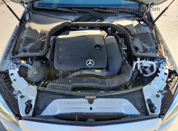 55SWF8DB4KU287560 2019 MERCEDES-BENZ C Silver Widok wnętrza z tyłu