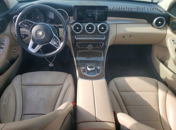 55SWF8DB9KU307303 2019 MERCEDES-BENZ C White Dashboard view