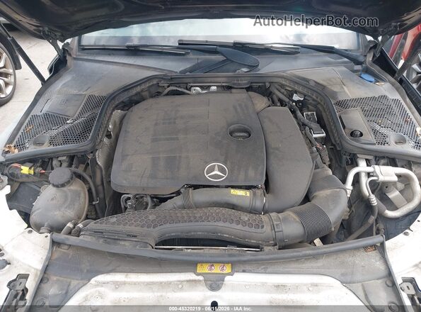 55SWF8EB0KU313652 2019 MERCEDES-BENZ C-CLASS Black Widok z tyłu