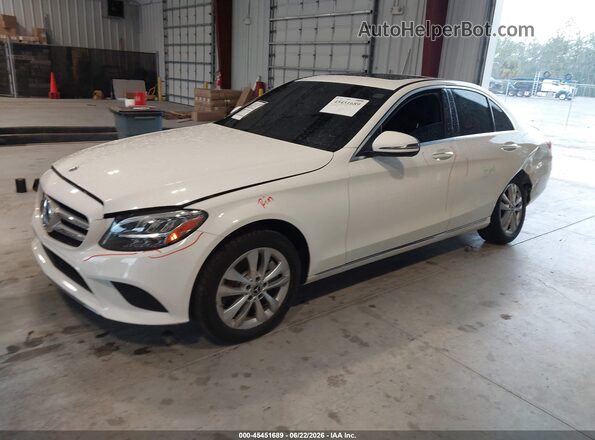 55SWF8EB0KU314820 2019 MERCEDES-BENZ C-CLASS White წინა მარცხენა ხედი სამი მეოთხედიდან