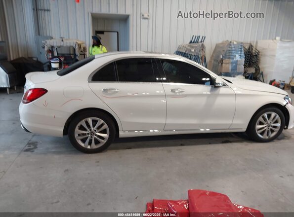 55SWF8EB0KU314820 2019 MERCEDES-BENZ C-CLASS White უკანა სალონის ხედი