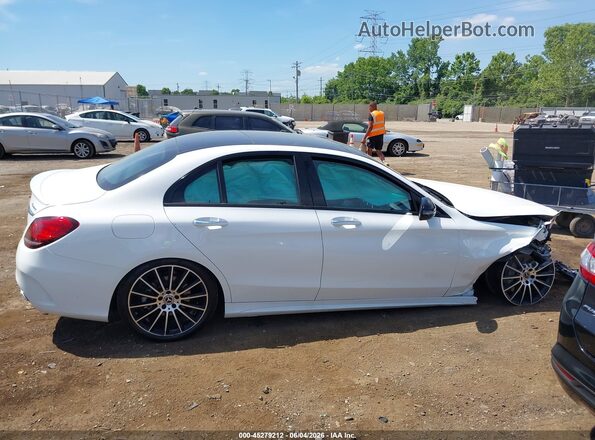 55SWF8EB9KU314847 2019 MERCEDES-BENZ C-CLASS White Widok wnętrza 360 stopni
