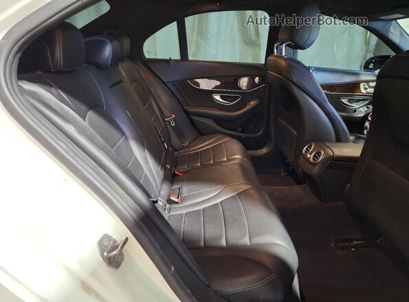 55SWF8EBXKU289277 2019 MERCEDES-BENZ C Белый Вид задних сидений
