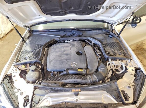 55SWF8EBXKU289277 2019 MERCEDES-BENZ C Белый Вид задней части салона