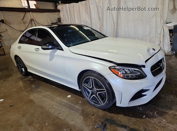 55SWF8EBXKU289277 2019 MERCEDES-BENZ C Белый Передняя правая четверть