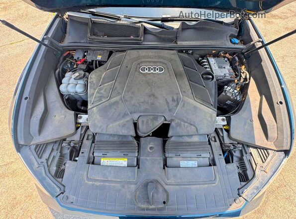 WA1CVAF19KD008785 2019 AUDI Q8 Blue Vista del salpicadero