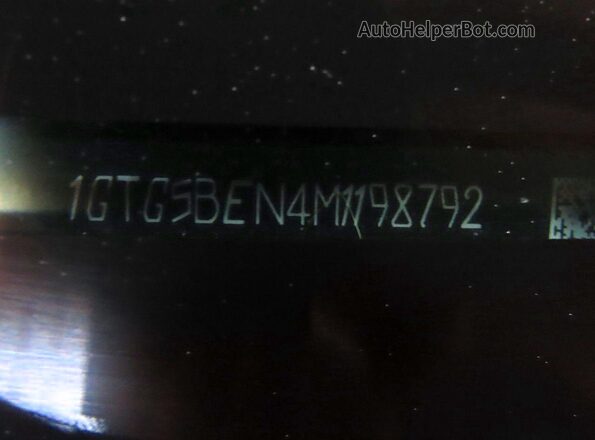 1GTG5BEN4M1198792 2021 GMC CANYON White Widok wnętrza z tyłu