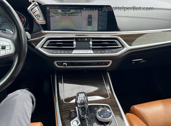 5UXCW2C06M9F67044 2021 BMW X7 Black Вид задньої частини салону