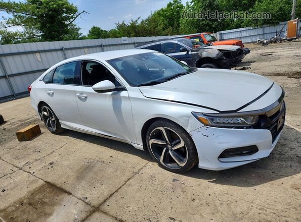 1HGCV1F34JA267242 2018 HONDA ACCORD White 