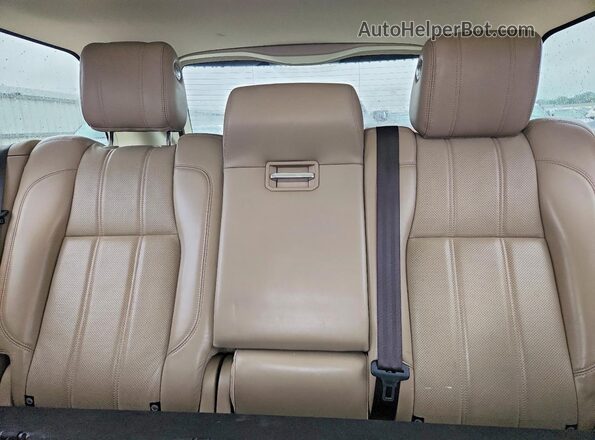 SALGS2VFXGA258914 2016 LAND ROVER RANGE ROVER Blue Rear interior view