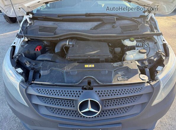 WD3PG2EA8G3107646 2016 MERCEDES-BENZ METRIS Белый Вид панели приборов