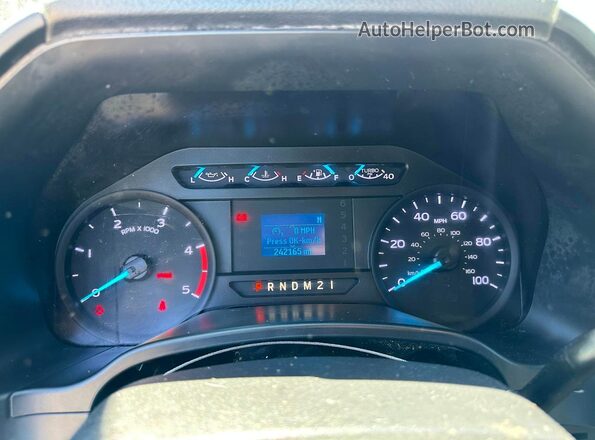 1FT7W2BT0KEC82758 2019 FORD F250 White ხელსაწყოთა პანელის ხედი
