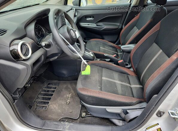 3N1CN8FV9RL881073 2024 NISSAN VERSA Silver 