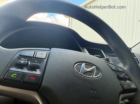 KM8J23A47JU700492 2018 HYUNDAI TUCSON Черный Вид наклейки с VIN-кодом