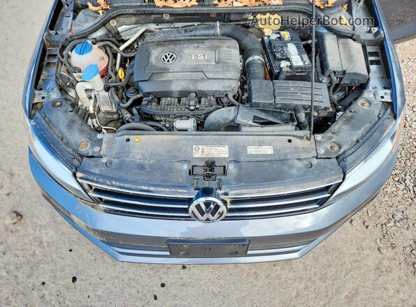 3VWD17AJ0HM388710 2017 VOLKSWAGEN JETTA Серый 