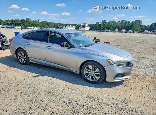 1HGCV1F18KA136413 2019 HONDA ACCORD Silver Вид спереду