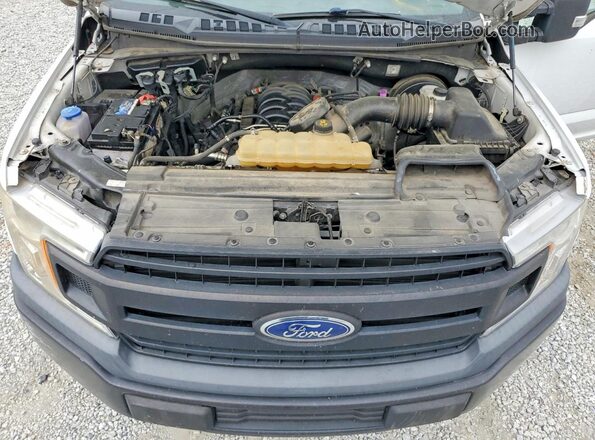 1FTMF1C53KKD00412 2019 FORD F150 White 