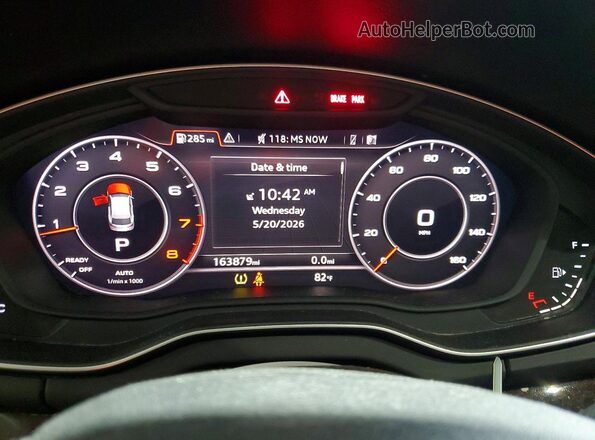 WA1BNAFY8J2239065 2018 AUDI Q5 Silver 