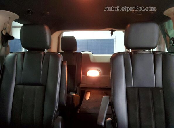 2C4RDGCG1KR595737 2019 DODGE GRAND Black Вид задньої частини салону
