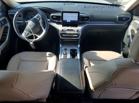 1FMSK7DH7RGA53211 2024 FORD EXPLORER Серебряный Вид щитка приборов