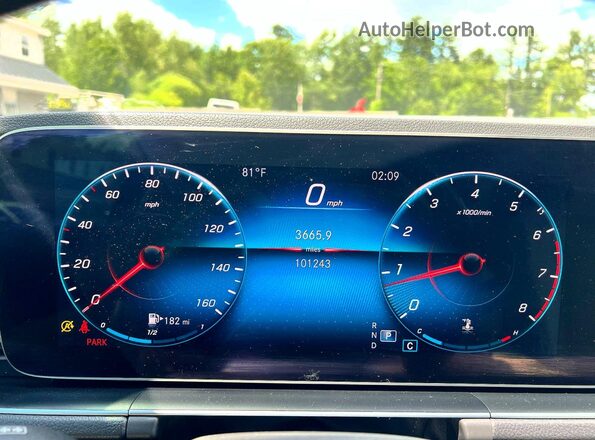 4JGFB4KB7LA063987 2020 MERCEDES-BENZ GLE Black Instrument cluster view