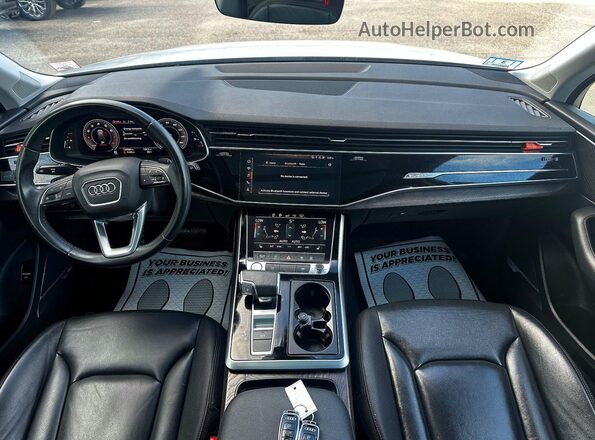 WA1LXAF70LD009548 2020 AUDI Q7 White 