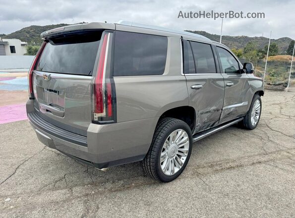1GYS3DKJ7KR173584 2019 CADILLAC ESCALADE Gray Front view